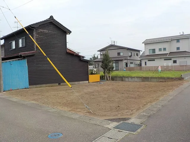 海沿いの空き家（30坪）の解体後